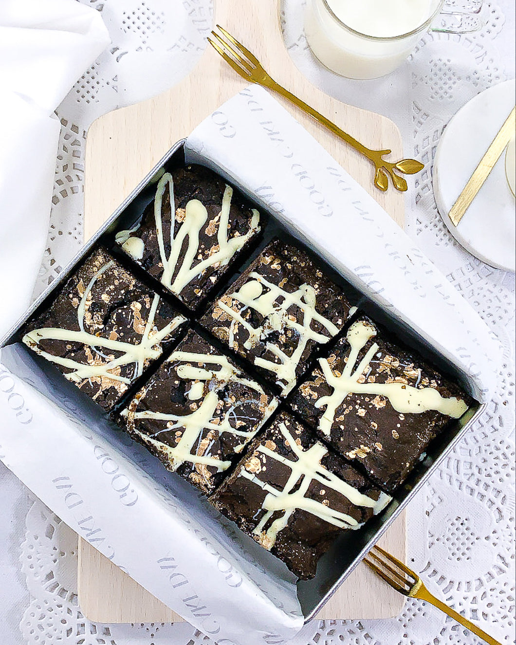 Pollock Bea - Walnut and White Chocolate Brownies