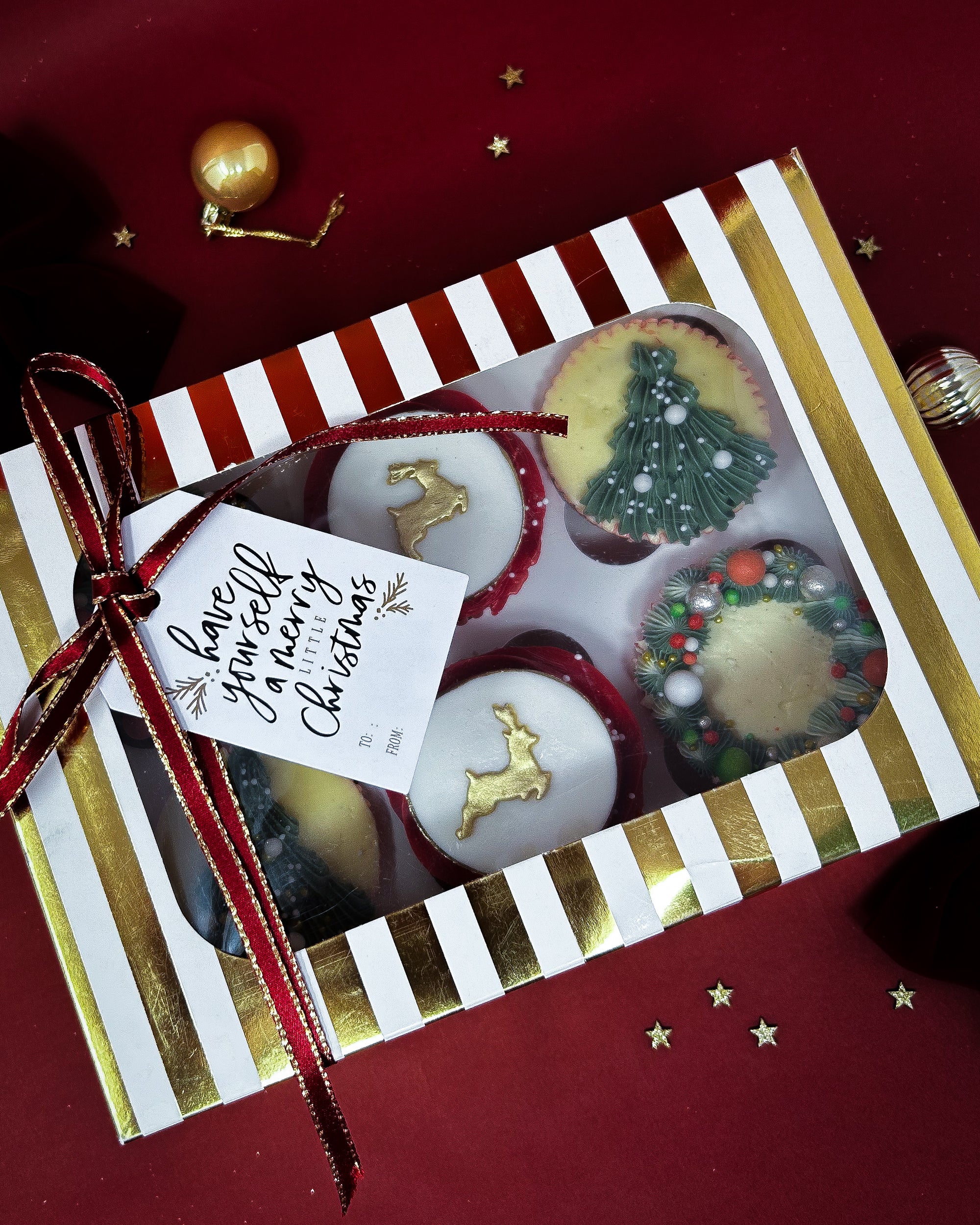 Luxury Christmas Cupcakes