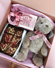 Load image into Gallery viewer, Mother&#39;s Day New Mum Gift Box
