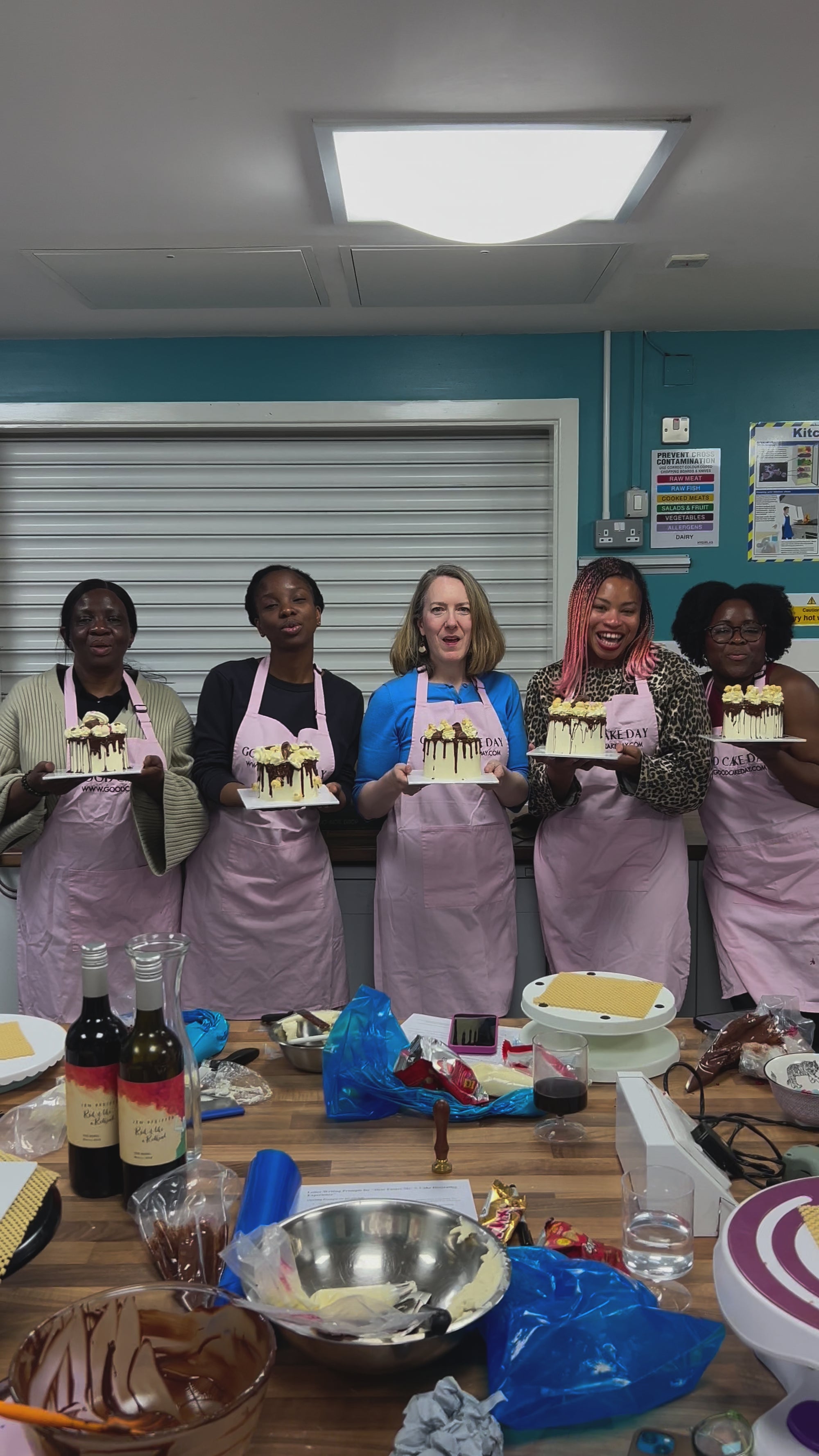 Dear Future Me: A Cake Decorating Experience