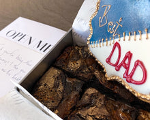 Load image into Gallery viewer, Father&#39;s Day Gift Set - Mixed selection brownies with jumbo cookie
