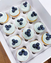 Load image into Gallery viewer, Blueberry Cupcakes
