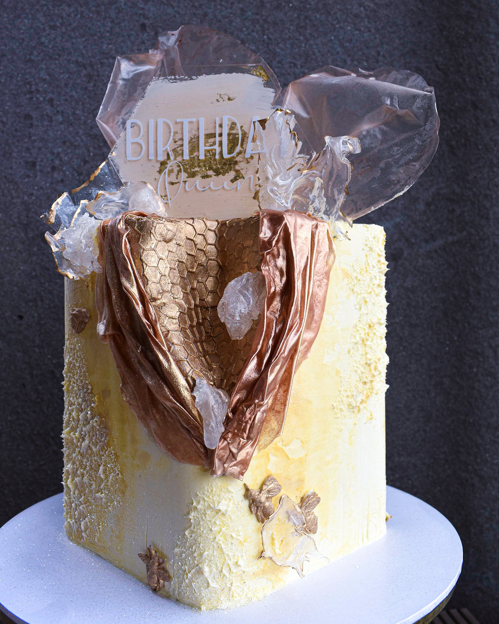 Gold Honeycomb & Bee Birthday Cake London | Luxury Celebration Cake
