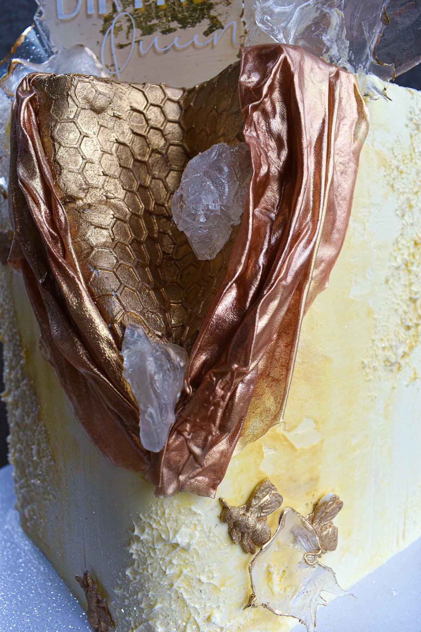 Gold Honeycomb & Bee Birthday Cake London | Luxury Celebration Cake
