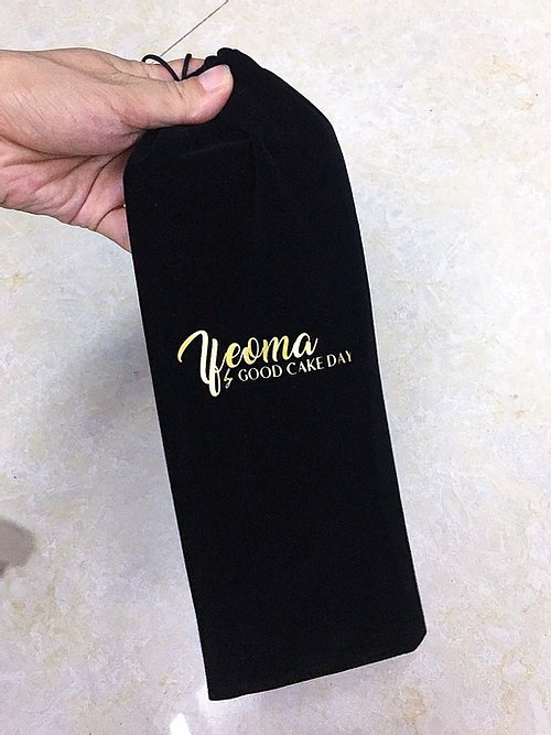 Ifeoma Acrylic Cake Scraper